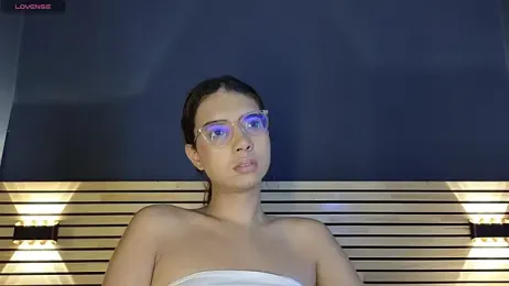 sara_saenz99 webcam model stream image