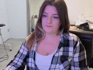 Mara Maze webcam model stream image