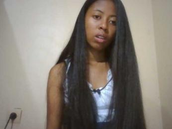 Jolie10 webcam model stream image