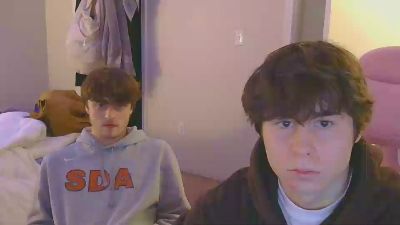 Roomfullofcum webcam model stream image