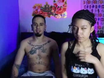 tony_and_sophia webcam model stream image