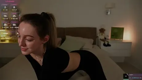 SophieBelll webcam model stream image