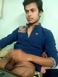 maxmishra18 webcam stripchat model stream image