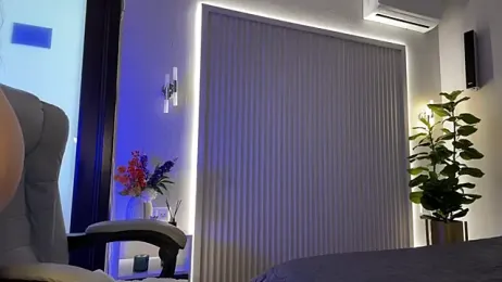 OhMyEmma webcam model stream image