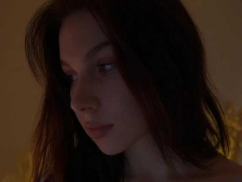 DramaQueen_ webcam model stream image