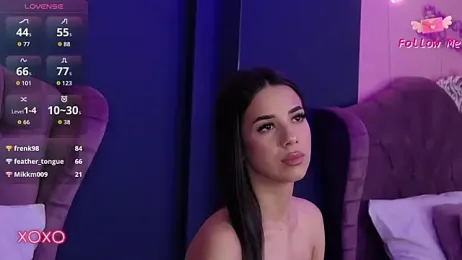 LaraKent webcam model stream image