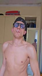 BigElfo webcam model stream image