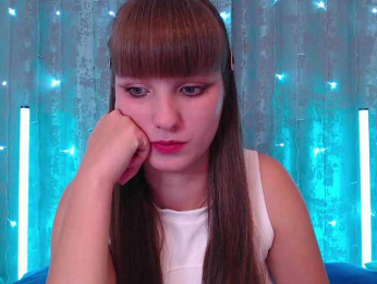 Leona-love webcam model stream image