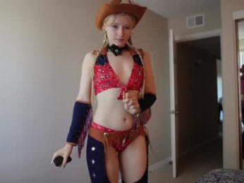 bestblondiiecb webcam chaturbate model stream image