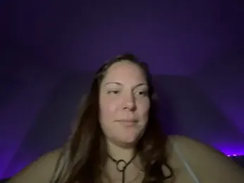 Thickarella420 webcam model stream image