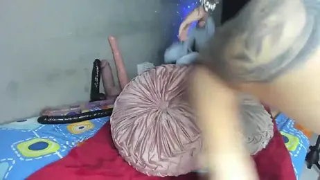 Shadia_Squirt webcam stripchat model stream image