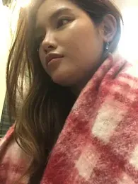 MaiHoang2k webcam model stream image