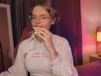 angee_ webcam model stream image