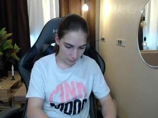 nikastark webcam model stream image