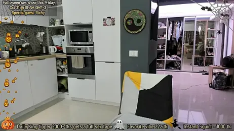 AmySuperHeroes webcam model stream image