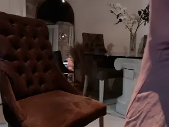 Marrr-hot webcam model stream image