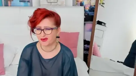 IvyHotFoxy webcam model stream image