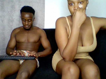 TwosomeTreasure webcam model stream image