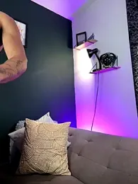 MarkSantozz webcam model stream image