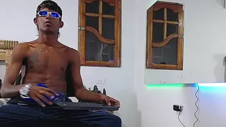 black_boy22_ webcam model stream image