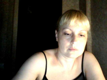 krisss2016 webcam model stream image