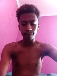 FlubbingCadaver webcam model stream image