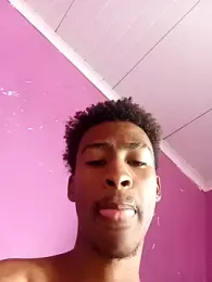 FlubbingCadaver webcam model stream image