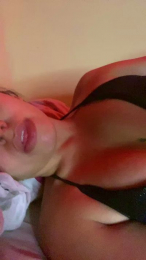 Lolaarg webcam model stream image