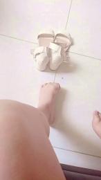 martinejones webcam model stream image