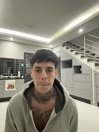dylan_wolf webcam model stream image