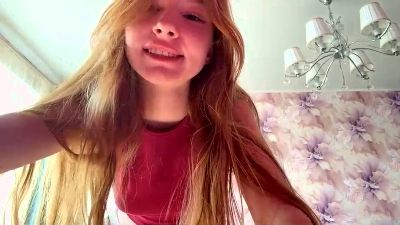 LiliaVanbeek webcam model stream image