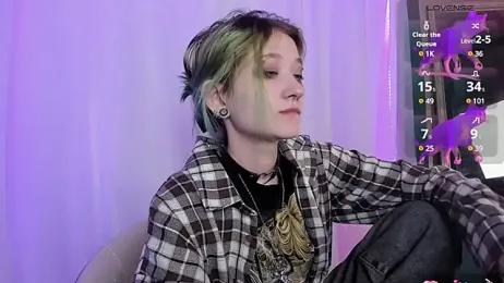 Milten-Trish webcam model stream image