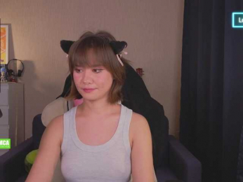 CreamMeow webcam bongacams model stream image