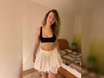 Chikipikin webcam model stream image