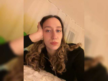 Chikipikin webcam model stream image