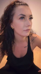 _universia webcam model stream image