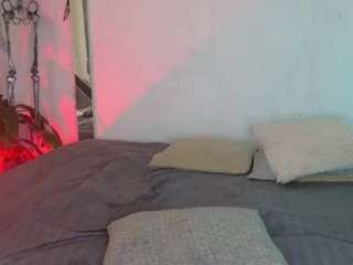 elissecinnamon webcam model stream image