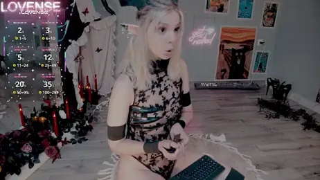 Careful_i_bite webcam model stream image