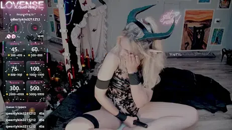 Careful_i_bite webcam model stream image