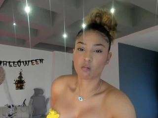 michellangels webcam model stream image