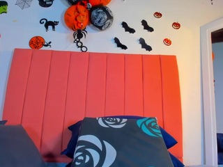 valenrose0 webcam camsoda model stream image