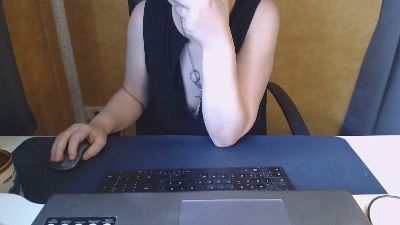LittlePhoenix webcam cam4 model stream image