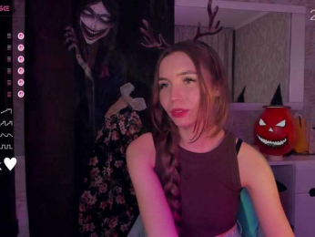YonaBones webcam bongacams model stream image
