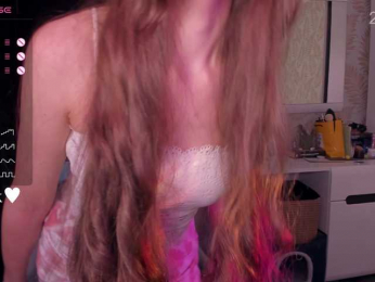 YonaBones webcam model stream image