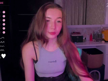 YonaBones webcam model stream image