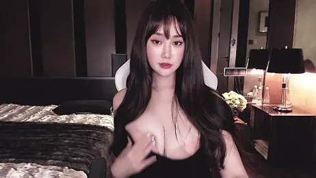 Aurora_-77 webcam model stream image