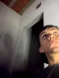 gabrielzinnnn085 webcam model stream image