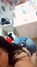 Blanquita_Perl4 webcam model stream image