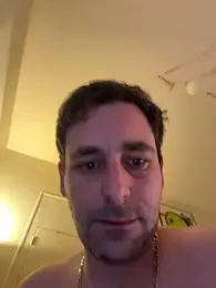 defbond420 webcam model stream image