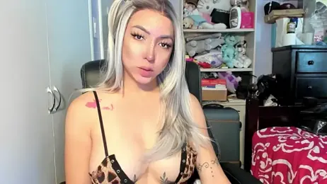 MissAsianKitty webcam model stream image